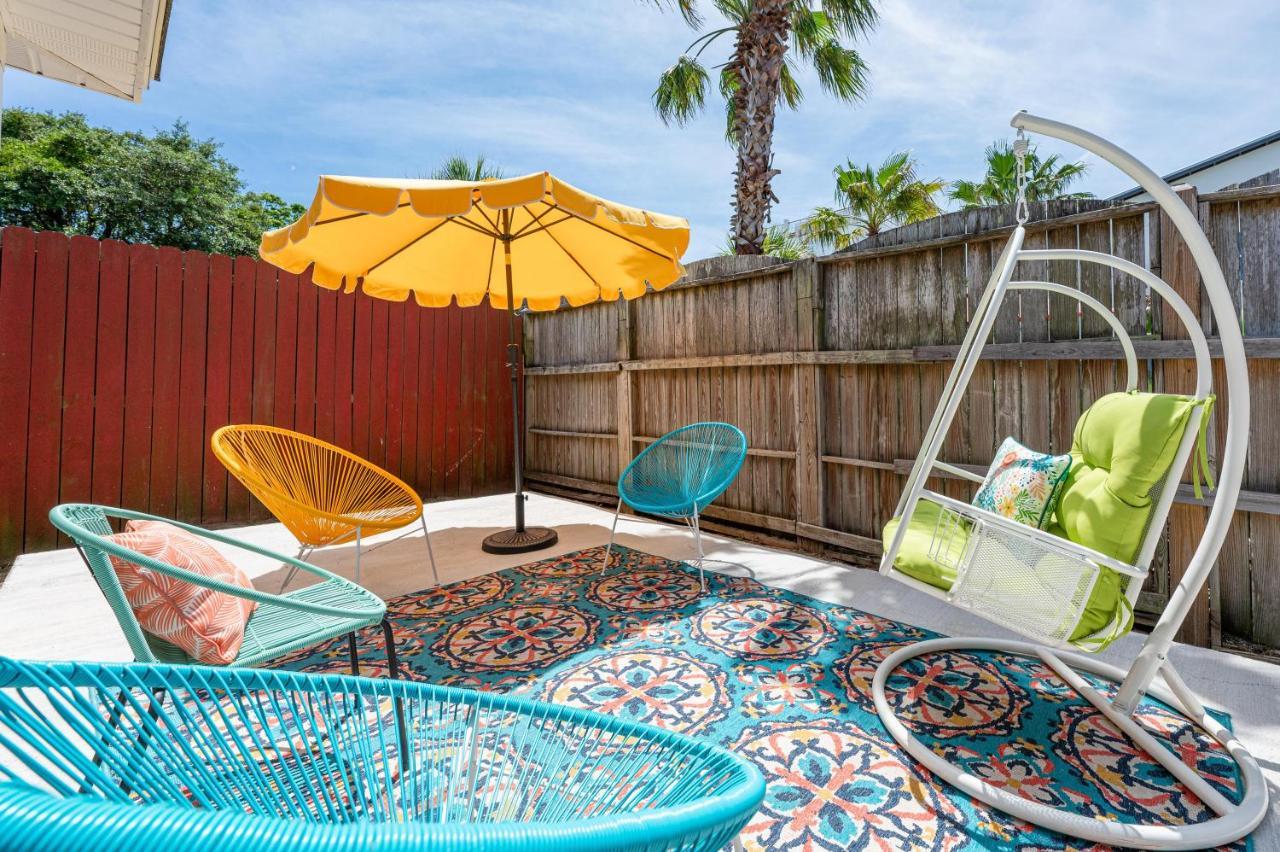Private Beach Access, Fenced Yard & Pet Friendly, Pool, Cabana Life Beach House Дестин Экстерьер фото